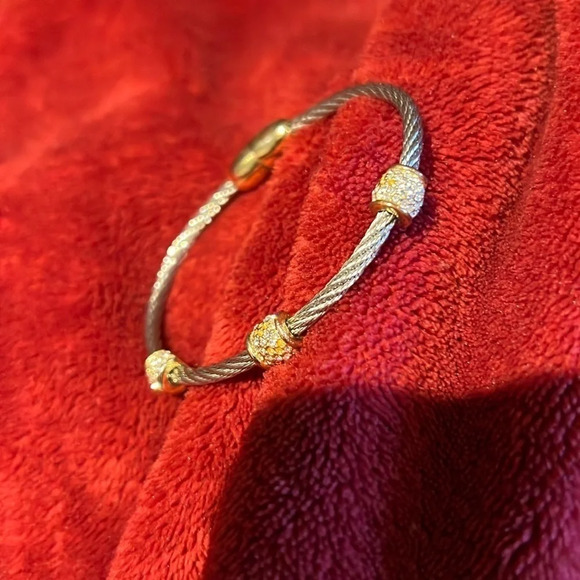 Vintage Classic Twisted Cable Bracelet Two Tone Silver Gold tone bling barrel - Picture 3 of 9